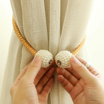 Klamra magnetyczna do zasłon i firan – elegancka, mocna i dyskretna dekoracja okien złota AG701G