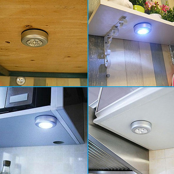 Samoprzylepna lampka LED 3 diody - Energooszczędne źródło światła bez kabli ZD9