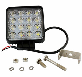 Lampa robocza LED 48W z halogenami 3W, IP65, do pracy w trudnych warunkach ZD21A