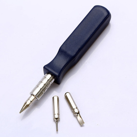 NZ4D ZESTAW BITÓW 16 ELEMENTÓW WKRĘTAK