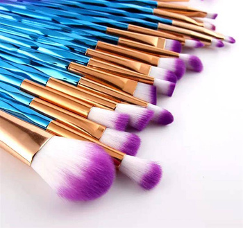 AG798 PĘDZLE DO MAKIJAŻU UNICORN 20 SZT