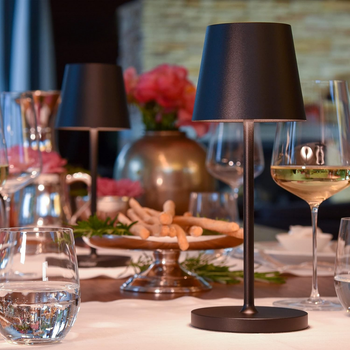 Lampka stołowa LED bezprzewodowa dotykowa IP44 – 3 barwy światła, czarna