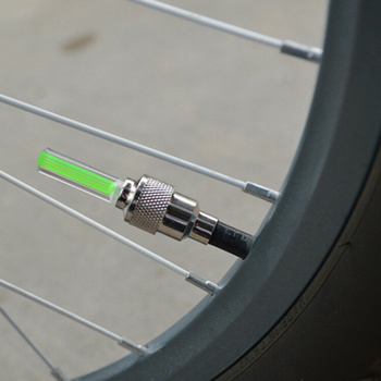 AG304B WENTYLE ŚWIECĄCE 2 SZT ZIELONE