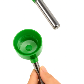 Poidło kulkowe 1L dla królików, świnek morskich i chomików – przezroczyste, z uchwytem do klatki