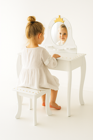 Toaletka dla dziewczynki biała WhiteDream STAR z lustrem i taboretem