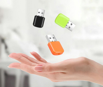 PENDRIVE CZYTNIK Kart Pamięci MICRO SD SDHC AK242A 