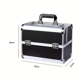 Czarny kuferek kosmetyczny – aluminiowa walizka na make-up, lakiery i akcesoria