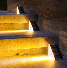 Solarna lampka schodowa LED z czujnikiem zmierzchu – 2 sztuki, ładowanie słoneczne, odporność IP67 ZD148A