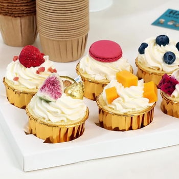 Złote foremki do babeczek – 50 sztuk papilotek do muffinek i deserów