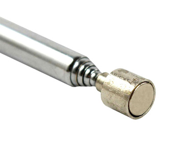 Teleskopowy chwytak magnetyczny 65 cm – magnes 2,7 kg do warsztatu