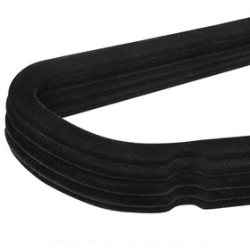 DA18 WIESZAKI NA UBRANIA WELUROWE 20SZT