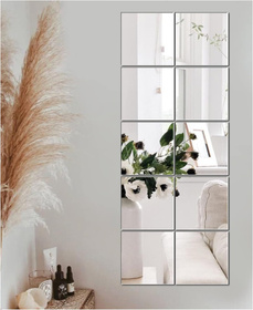 Zestaw 16 naklejek lustrzanych – kwadratowe lustra akrylowe 15×15 cm, samoprzylepne