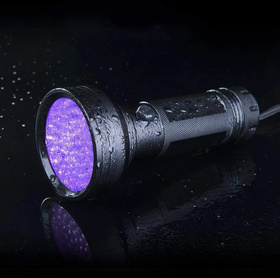 Latarka taktyczna LED UV 395 nm - wodoodporna i wytrzymała czarna ZD152 