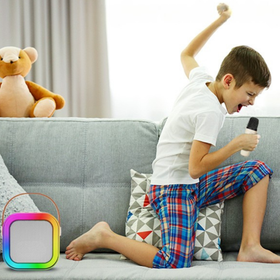 Przenośny zestaw karaoke Bluetooth z 2 mikrofonami i LED RGB – Magic Voice