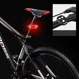Kierunkowskazy rowerowe z lampką i pilotem LED – Bezpieczna jazda na rowerze RW44