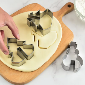 ŚWIĄTECZNE FOREMKI DO CIASTEK 3D