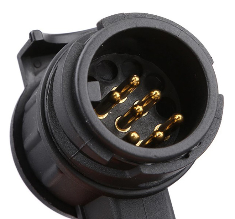 AG560 13/7 PIN ADAPTER HAKA, PRZYCZEPY