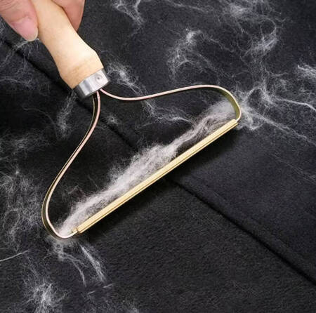 GOLARKA do usuwania sierści zmechaceń z dywanu ubrań stal 12,5cm DA159