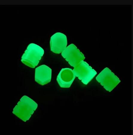 Świecące NAKRĘTKI na wentyle samochodowe fluorescencyjne 2sztuki zielone RW25